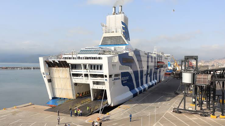 Le navire Gnv Exellent accoste à Bejaia Alger